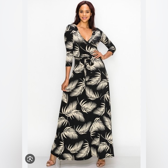 Floral Maxi Wrap Dress | Size M/L - Picture 4 of 4